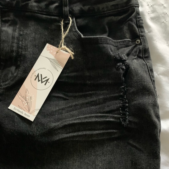 Schwiing Apparel woman’s 3/4 ankle distress jeans 31 NWT Eco friendly - Picture 5 of 12